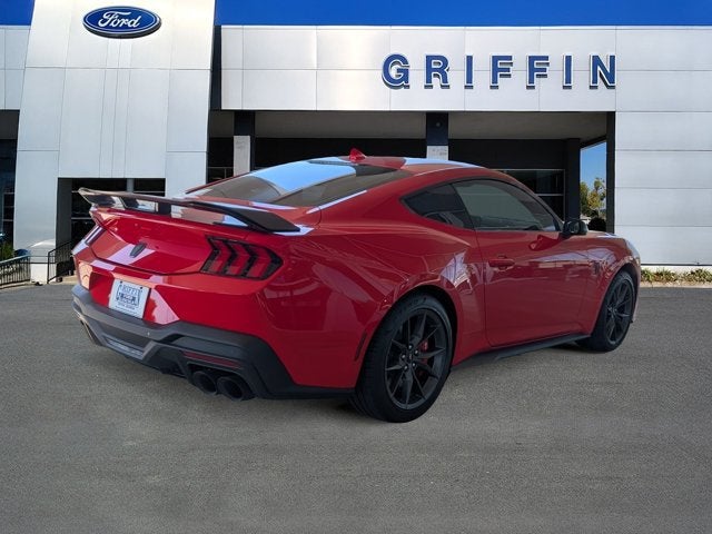 2026 Ford Mustang Dark Horse