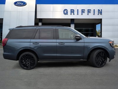 2027 Ford Expedition Platinum