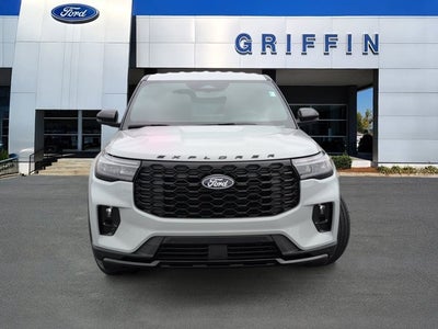 2027 Ford Explorer ST-Line
