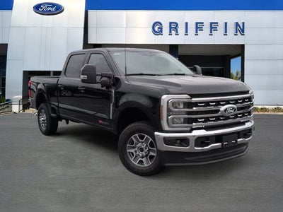 2027 Ford F-350SD Lariat