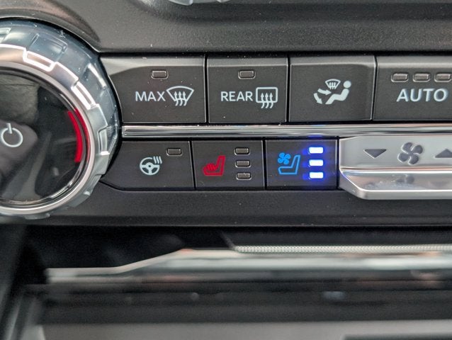 2027 Ford F-350SD Lariat