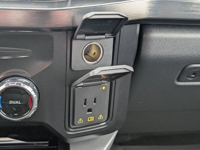 2027 Ford F-350SD Lariat