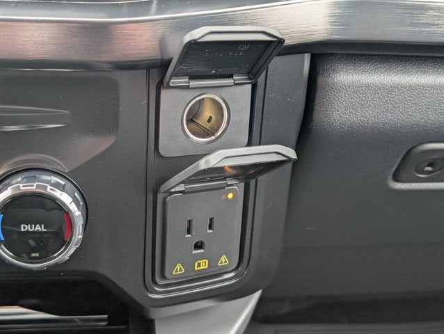 2027 Ford F-350SD Lariat