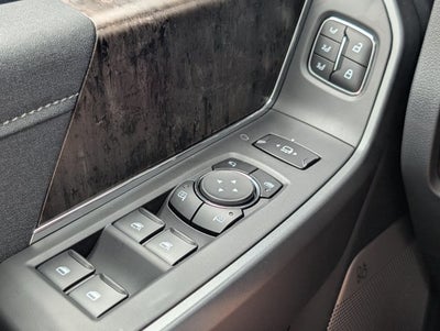 2027 Ford F-350SD Lariat