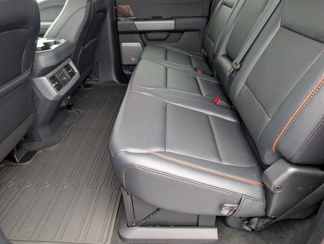 2027 Ford F-350SD Lariat