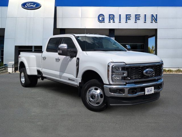 2026 Ford F-350SD Lariat DRW