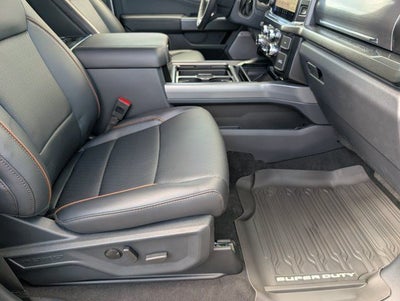 2026 Ford F-350SD Lariat DRW