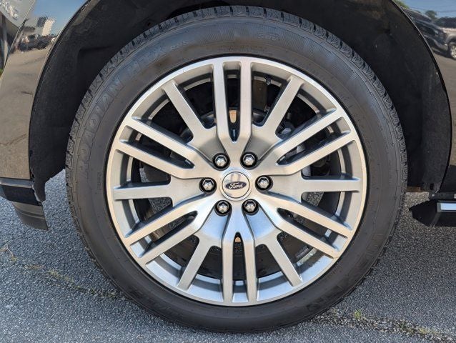 2023 Ford Expedition Max Platinum