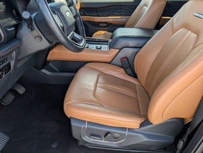 2023 Ford Expedition Max Platinum