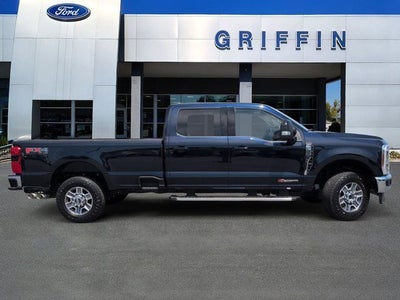 2024 Ford F-350SD Lariat