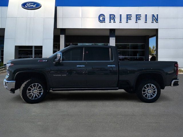 2025 Chevrolet Silverado 3500HD LTZ