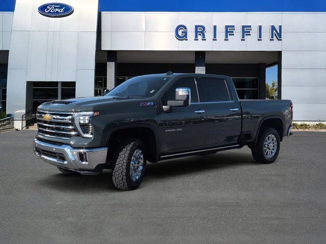 2025 Chevrolet Silverado 3500HD LTZ