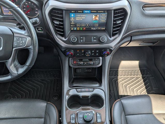 2021 GMC Acadia AT4