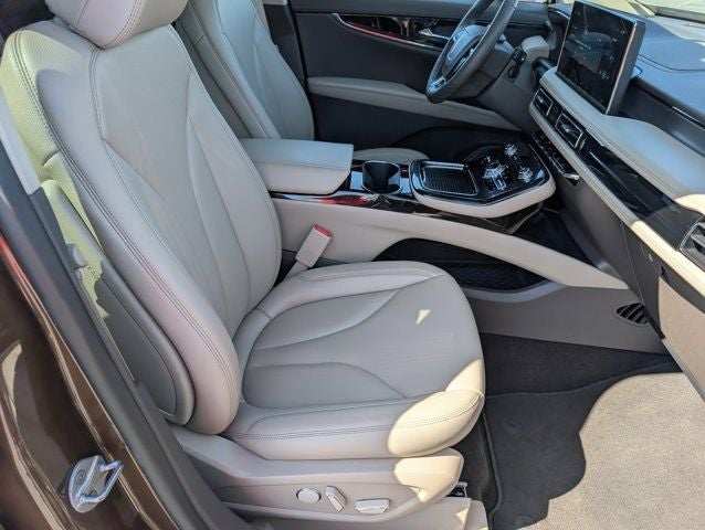 2022 Lincoln Nautilus Standard