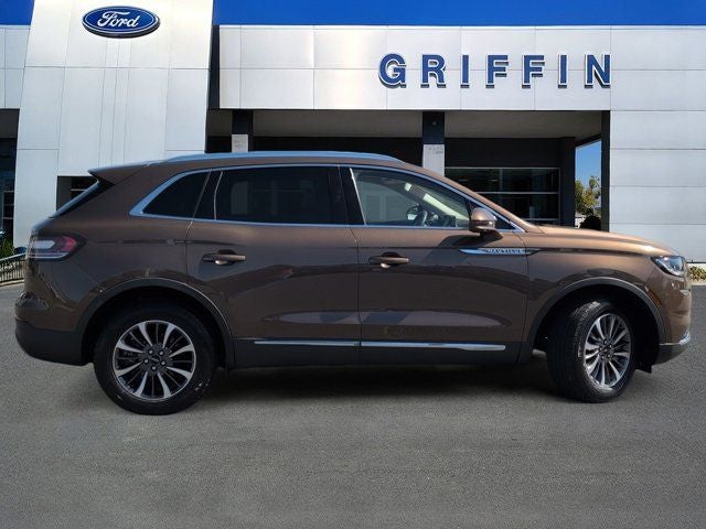 2022 Lincoln Nautilus Standard