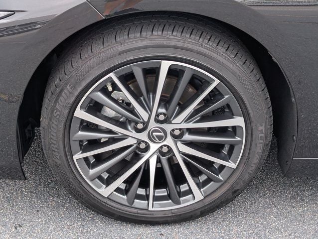 2025 Lexus ES 350