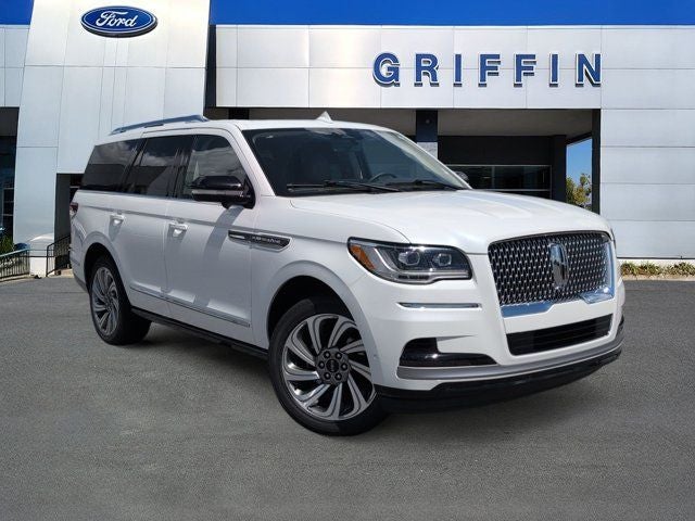 2023 Lincoln Navigator