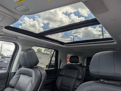 2027 Lincoln Navigator Reserve