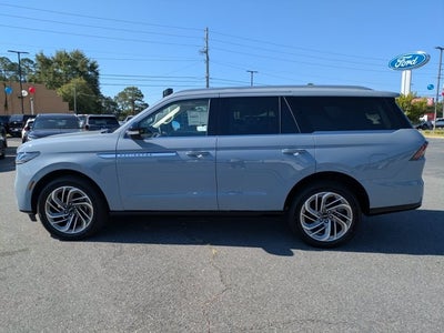 2025 Lincoln Navigator Reserve