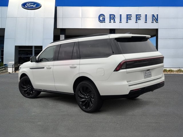 2027 Lincoln Navigator Reserve