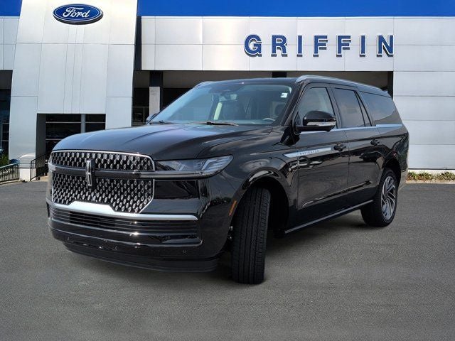 2027 Lincoln Navigator L Reserve
