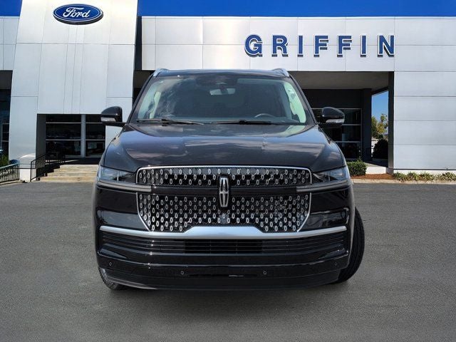 2027 Lincoln Navigator L Reserve