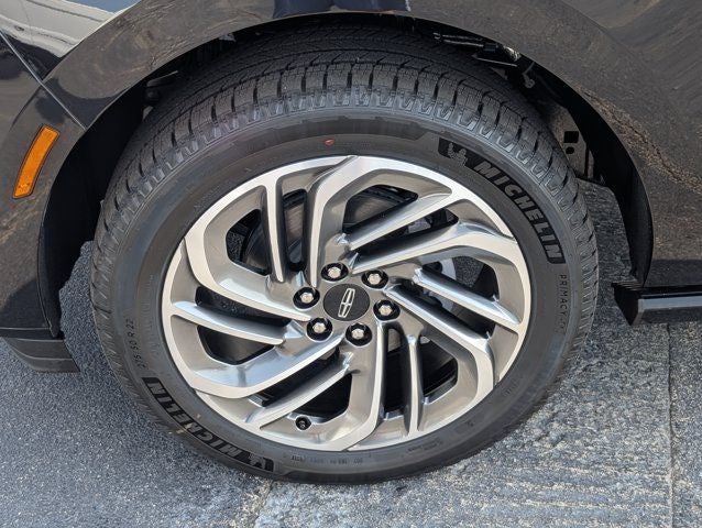 2027 Lincoln Navigator L Reserve