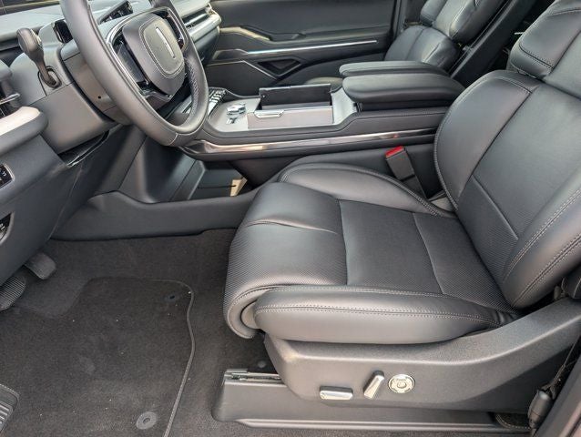 2027 Lincoln Navigator L Reserve
