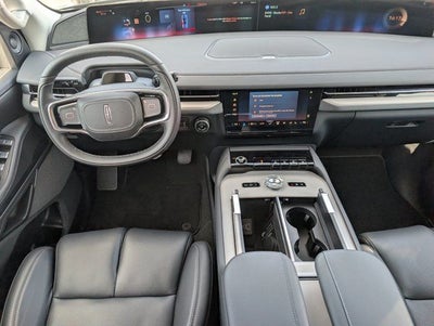 2027 Lincoln Navigator L Reserve
