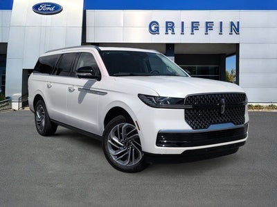 2027 Lincoln Navigator L Reserve
