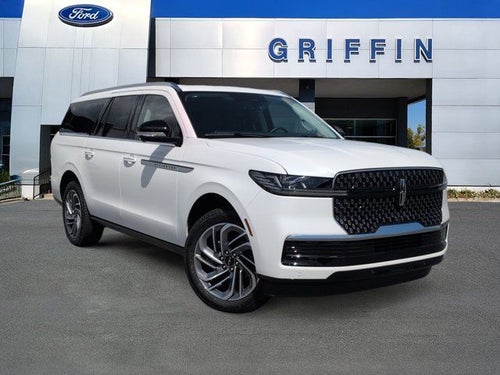 2027 Lincoln Navigator L Reserve