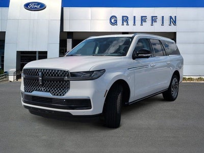 2027 Lincoln Navigator L Reserve