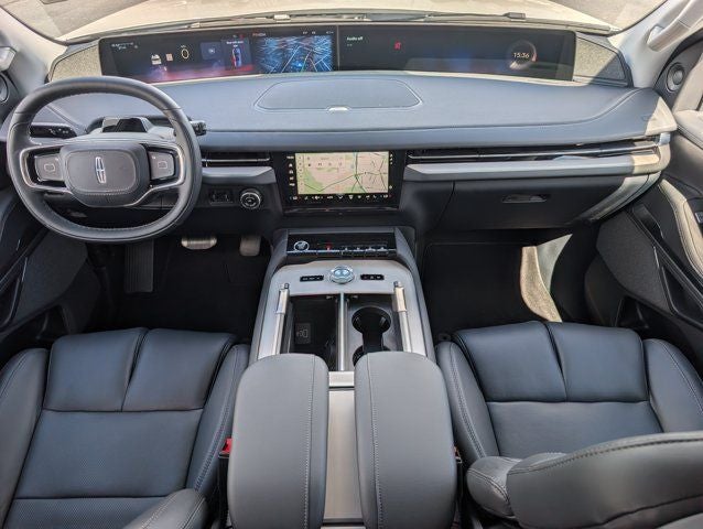 2027 Lincoln Navigator L Reserve