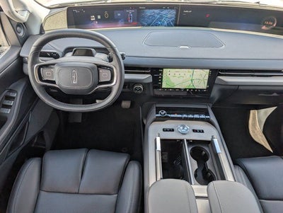 2027 Lincoln Navigator L Reserve