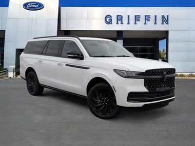 2026 Lincoln Navigator L Reserve