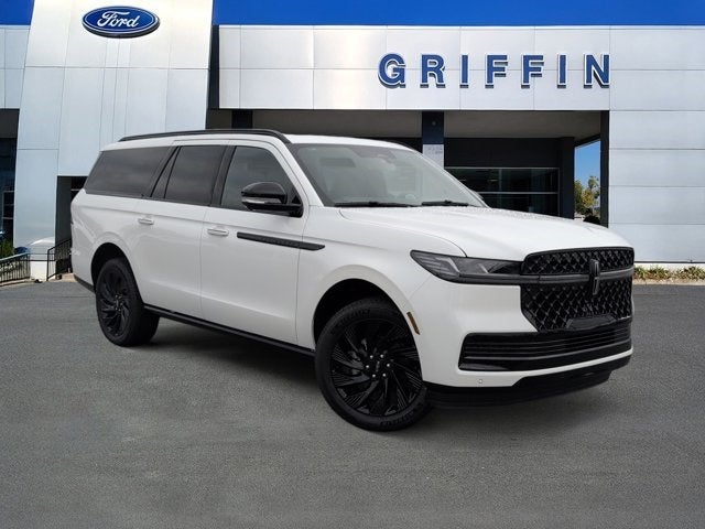 2026 Lincoln Navigator L Reserve