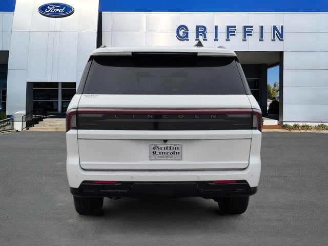 2026 Lincoln Navigator L Reserve