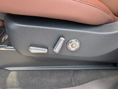 2027 Lincoln Navigator L Reserve