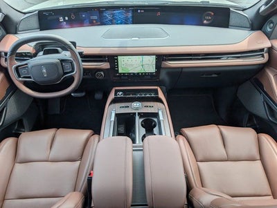 2027 Lincoln Navigator L Reserve