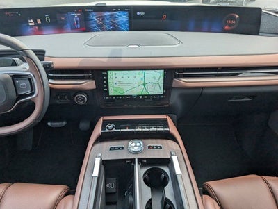 2027 Lincoln Navigator L Reserve