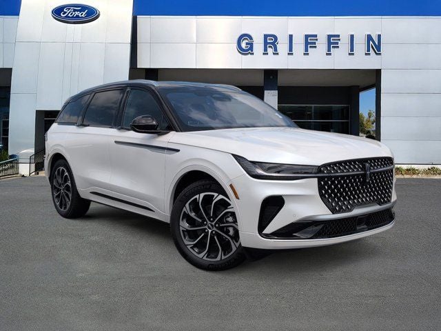 2026 Lincoln Nautilus Reserve AWD's photo