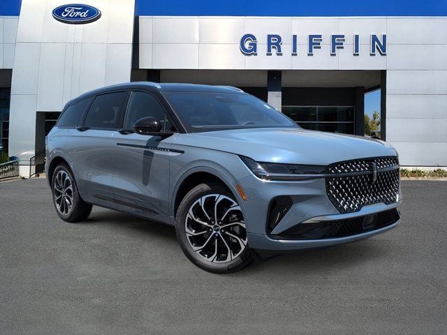 2026 Lincoln Nautilus Reserve AWD's photo