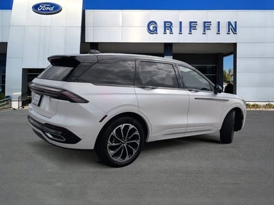 2024 Lincoln Nautilus Reserve