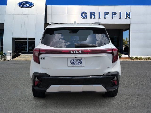 2024 Kia Seltos EX