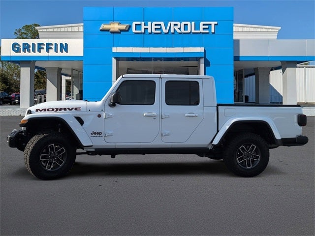 2025 Jeep Gladiator Mojave X