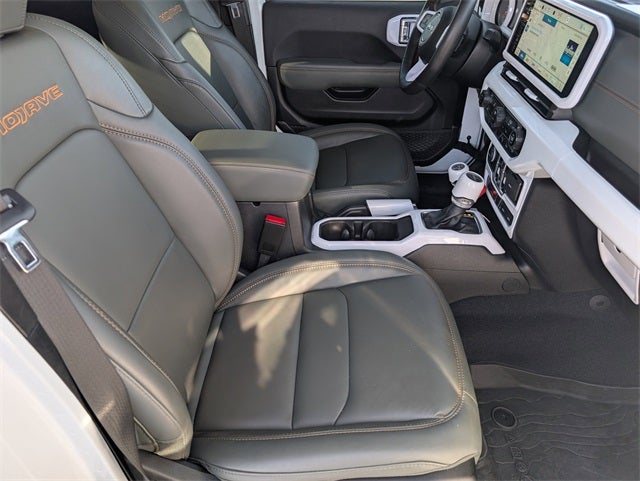 2025 Jeep Gladiator Mojave X