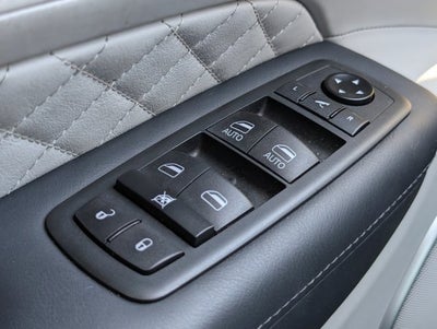 2021 Jeep Grand Cherokee Summit