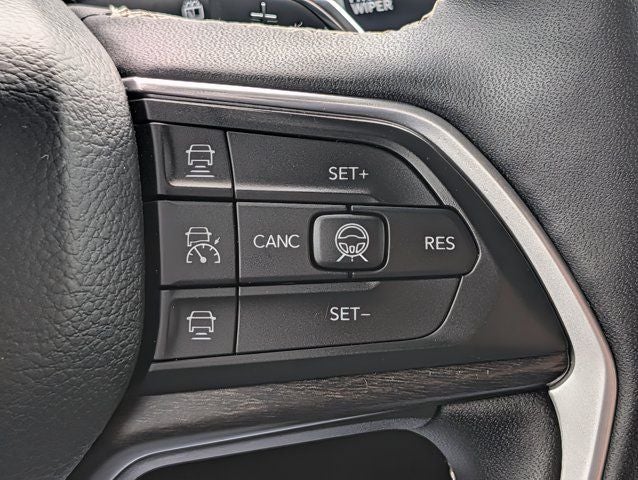 2026 Jeep Grand Cherokee Altitude