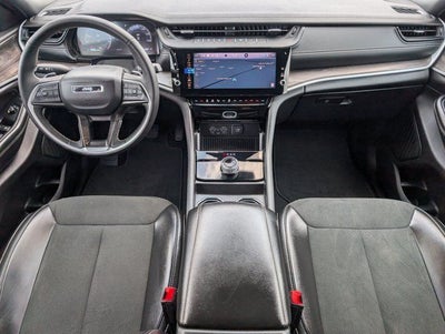 2026 Jeep Grand Cherokee Altitude