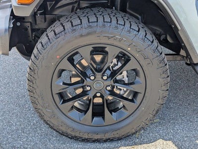2025 Jeep Wrangler Sahara 4xe